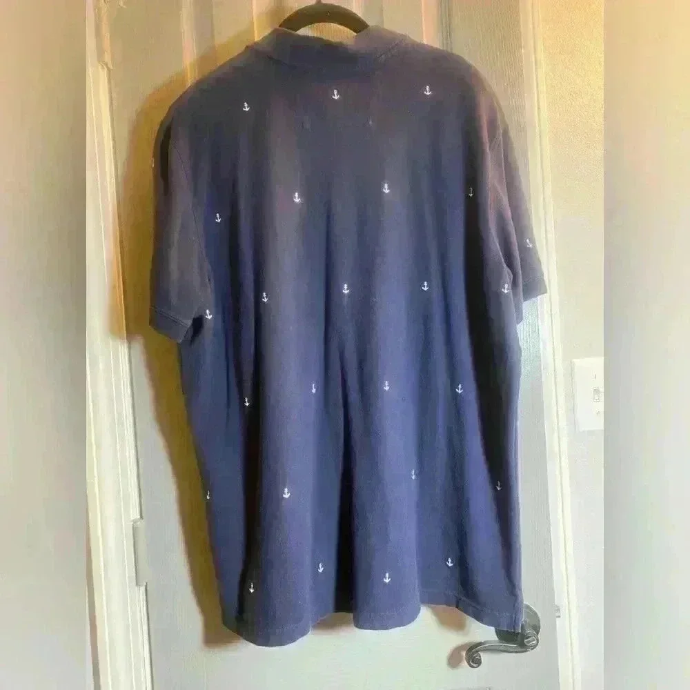 Banana Republic Navy Blue polo shirt with anchors. Men’s size XL